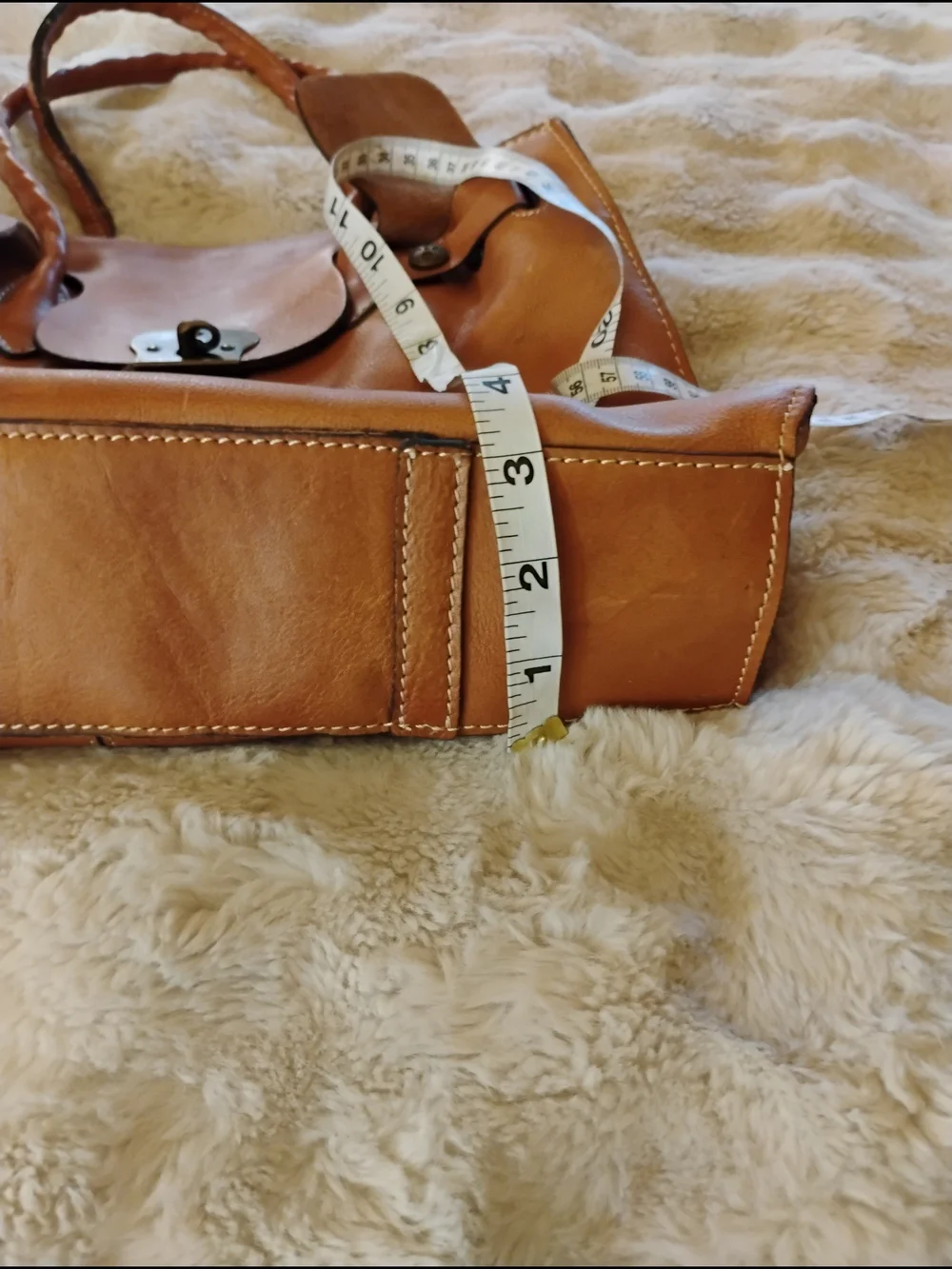 Patricia Nash Classic Tan Leather Tote Bag with Brass Lock